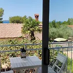 Maison d'hôtes & Roza 2*